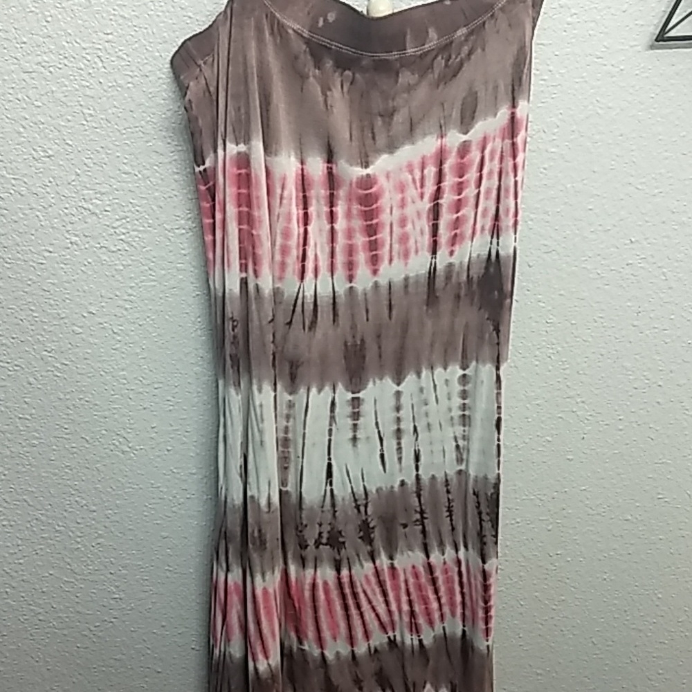 Jesse & J size 2x tie dye Maxi skirt